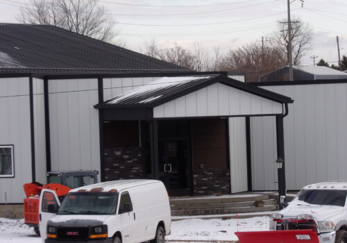 How Metal Roofing Stands Up to Illinois Weather