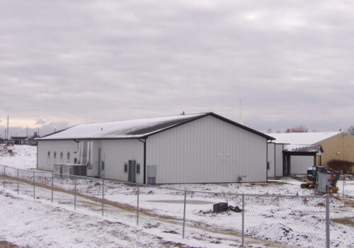 How Metal Roofing Stands Up to Illinois Weather 1 How Metal Roofing Stands Up to Illinois Weather